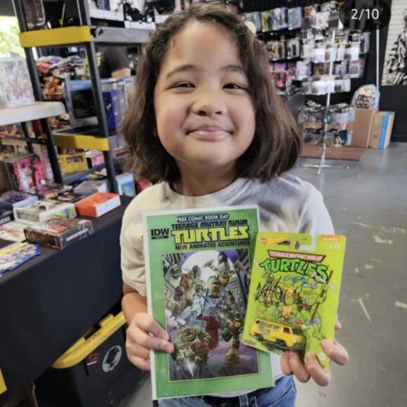 TMNT / Teenage Mutant Ninja Turtles - Signed Hot Wheels + Comic Book Set - New - Picture 5 of 9